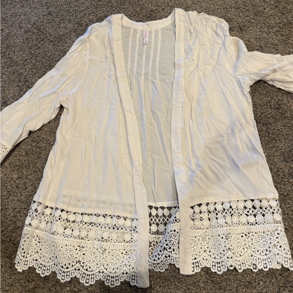 Xhilaration Cream and White Striped Top